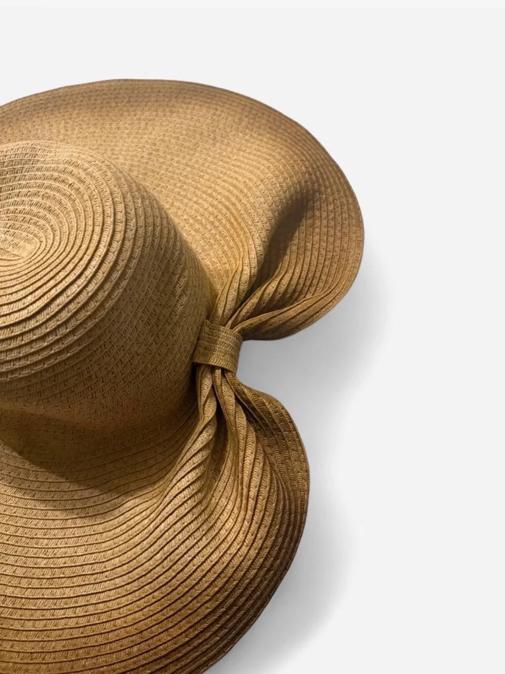 JustFab Wide-Brim Straw Sun Hat in Tan